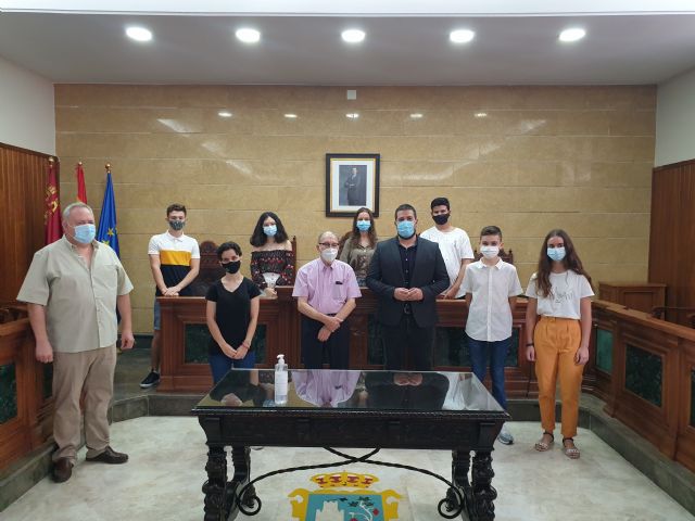 La Fundación Galindo de Calasparra hizo ayer entrega de sus becas anuales - 1, Foto 1