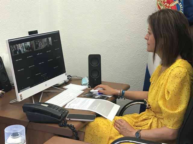 La primera edil aguileña inaugura la sexta edición del curso Retos del sistema político, incluido en la programación de la Universidad Internacional del Mar - 1, Foto 1