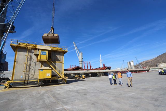Llegan a Cartagena los primeros buques procedentes de Ucrania con 90.000 toneladas de cereal - 2, Foto 2