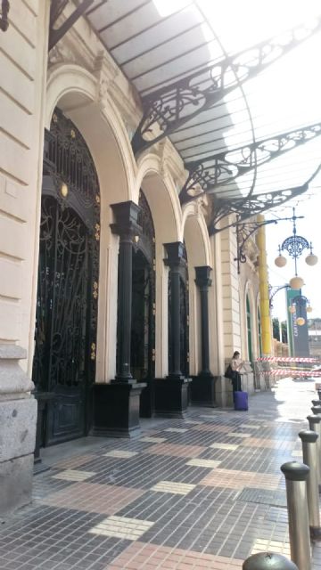 El curso universitario empieza con un tercio de los trenes de cercanías prometidos por la Comunidad - 4, Foto 4