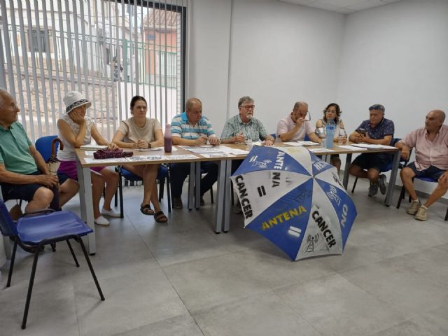 Vecinos se movilizan contra la antena de telefonía en Granados 68 por sus riesgos para la salud - 1, Foto 1