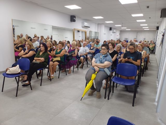 Vecinos se movilizan contra la antena de telefonía en Granados 68 por sus riesgos para la salud - 2, Foto 2