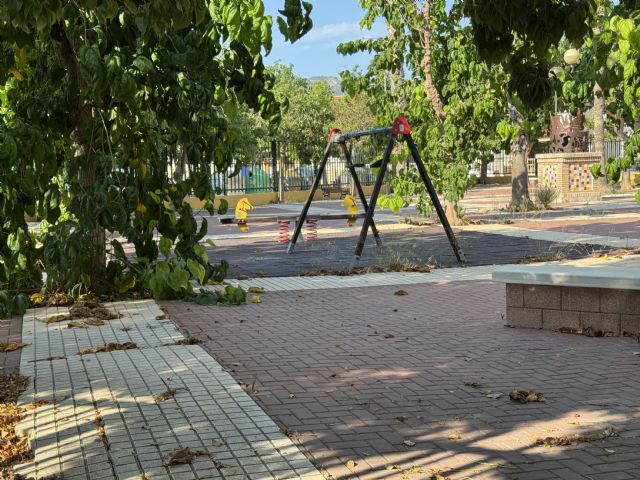 MC Cartagena exige un plan urgente para rescatar los parques infantiles del abandono institucional - 2, Foto 2