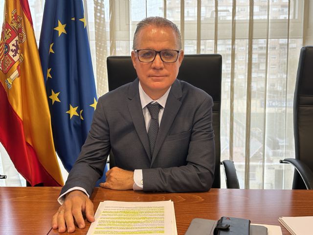 CROEM, APIRM y UGT inician las audiencias legislativas del Proyecto de Ley de simplificación administrativa - 3, Foto 3