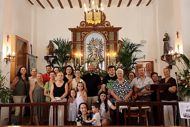 Celebración del cumpleaños de la Virgen María, en la Ermita de La Huerta de Totana, Foto 1