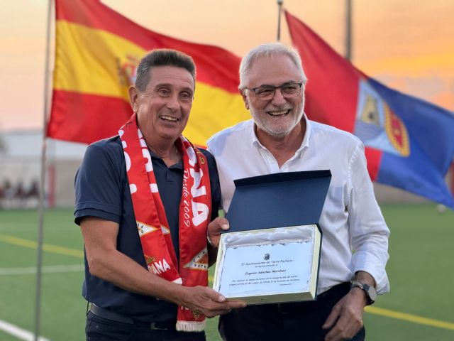Dolores de Pacheco estrena su renovado campo de fútbol 11 con un amistoso entre el Dolores Senior EF y el Real Murcia Imperial CF - 4, Foto 4
