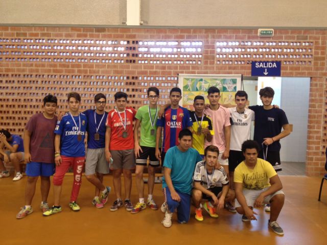 50 jóvenes participan en el Torneo de Fútbol Sala en Pedanías celebrado en Almendricos - 1, Foto 1
