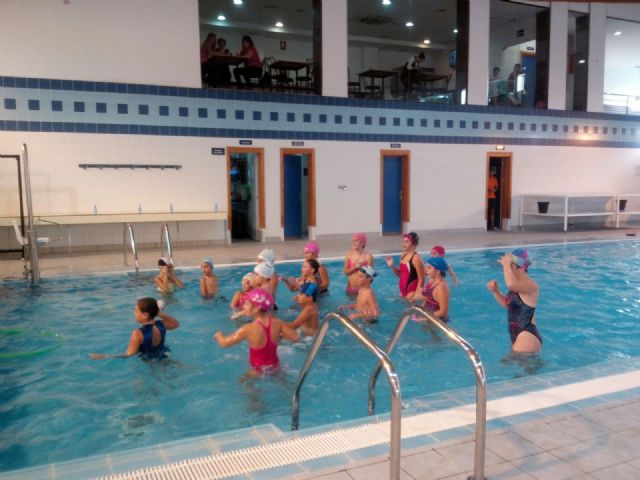 Divertida jornada de puertas abiertas para conocer la Natación Sincronizada - 2, Foto 2