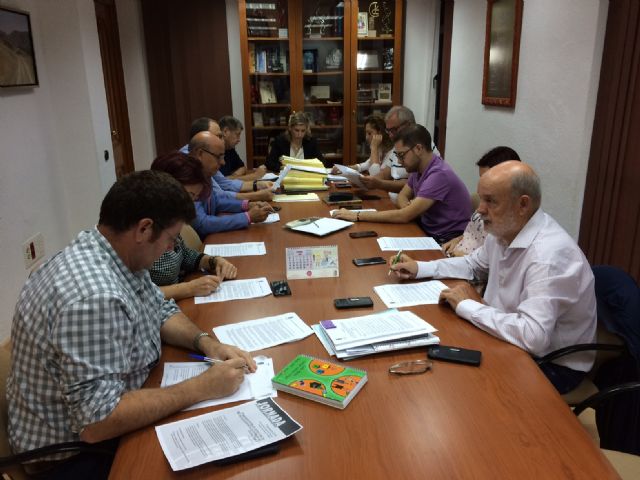 La Junta de Gobierno Local de Molina de Segura inicia la contratación de obras de mejora de servicios en Calle Rodríguez de la Fuente y Avenida de París, por un importe de 362.987,91 euros - 1, Foto 1