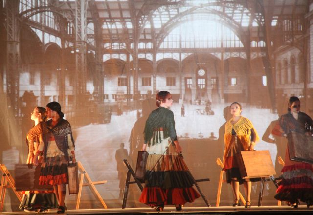 Riá Pitá homenajea a la figura de la mujer emigrante lumbrerense en 'La Vendimia' - 1, Foto 1