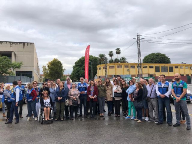 La Vial Week permite conducir por primera vez a 30 invidentes en un circuito cerrado - 1, Foto 1
