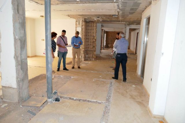 Responsables del Ministerio de Justicia visitan el Hotel Peninsular para estudiar su viabilidad como sede temporal para los nuevos juzgados - 1, Foto 1