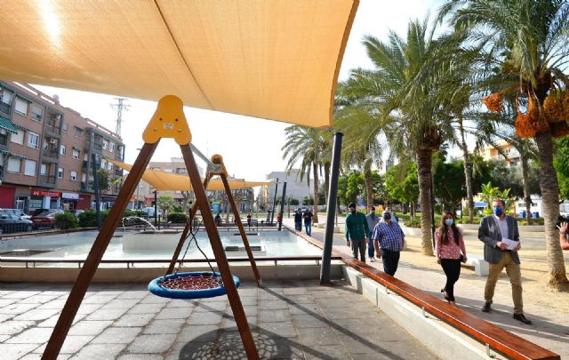El Plan Sombra crea espacios más confortables y protege a los vecinos del sol en el jardín Aljada de Puente Tocinos - 3, Foto 3