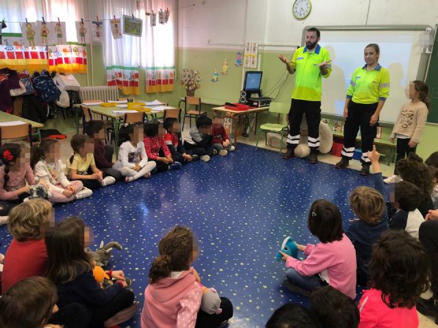 El servicio de emergencias sanitarias 061 forma a más de 400 policías y bomberos en primeros auxilios - 1, Foto 1