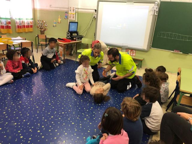 El servicio de emergencias sanitarias 061 forma a más de 400 policías y bomberos en primeros auxilios - 2, Foto 2