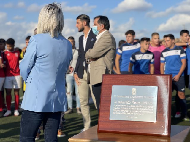 El campo de fútbol de Javalí Nuevo luce desde hoy el nombre del futbolista Rafa Mir - 2, Foto 2