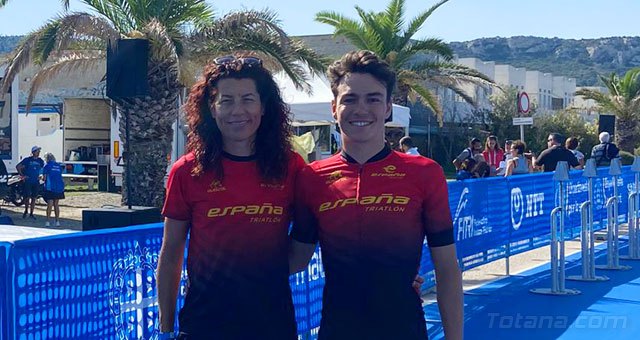 Gran debut para el totanero Sergio Baxter en una al Series Mundiales de Triatlón, Foto 1