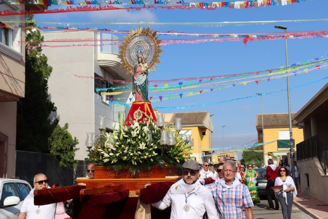 La Virgen del Pilar se da un baño multitudinario de cariño en su tradicional romería de La Florida - 1, Foto 1