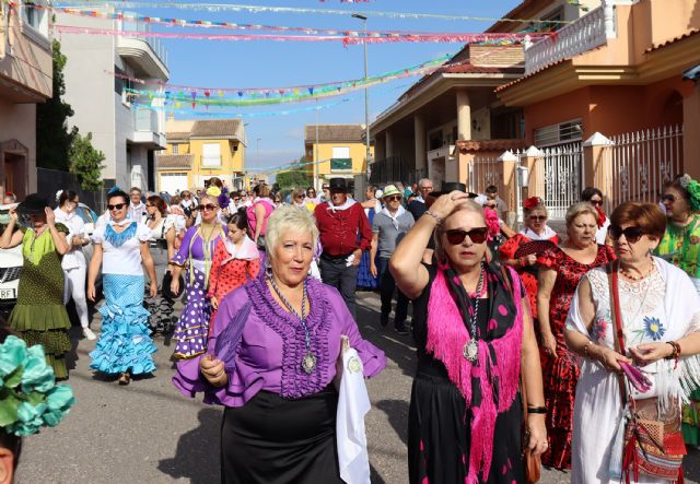 La Virgen del Pilar se da un baño multitudinario de cariño en su tradicional romería de La Florida - 5, Foto 5