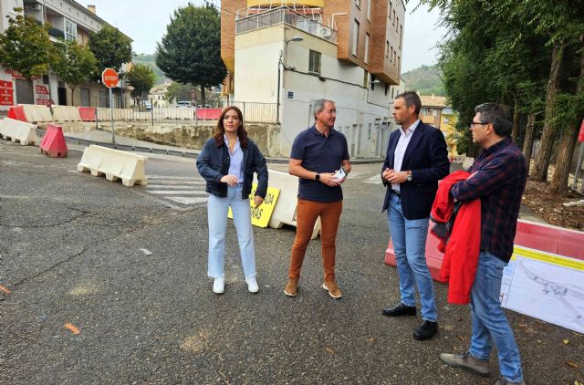 El Ayuntamiento de Caravaca inicia las obras para mejorar el tráfico y la seguridad vial en la carretera de Moratalla - 1, Foto 1