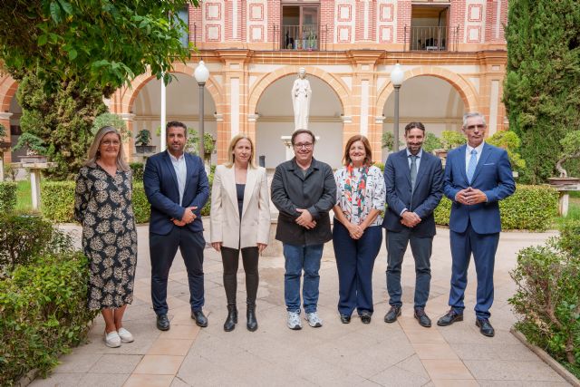Doctor Fisión, nuevo embajador de la UCAM y alumno del Grado en Periodismo - 1, Foto 1