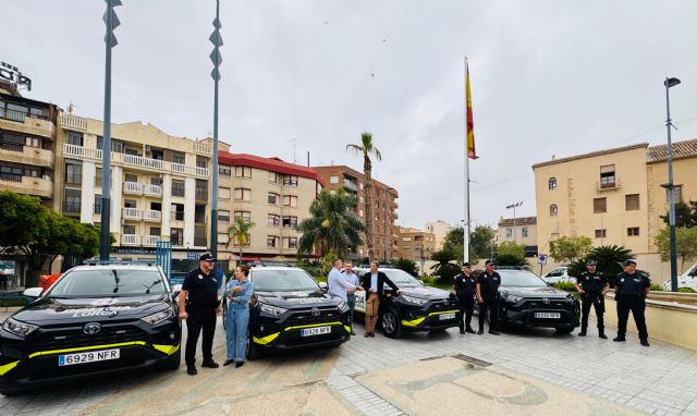 El Ayuntamiento de Lorca incorpora 4 nuevos vehículos híbridos para reforzar la Policía Local con una inversión aproximada de 200.000 euros - 5, Foto 5