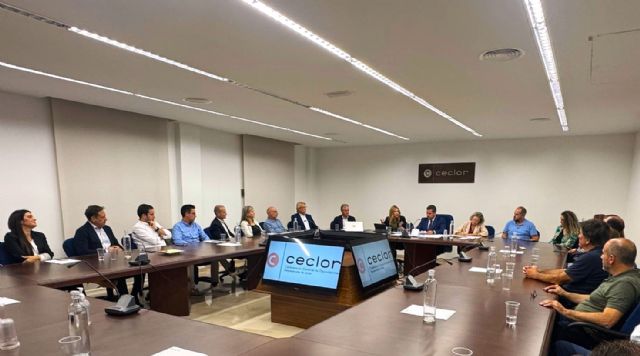 El Gobierno regional acerca la ley de Simplificación Administrativa a los empresarios de la comarca del Guadalentín - 1, Foto 1