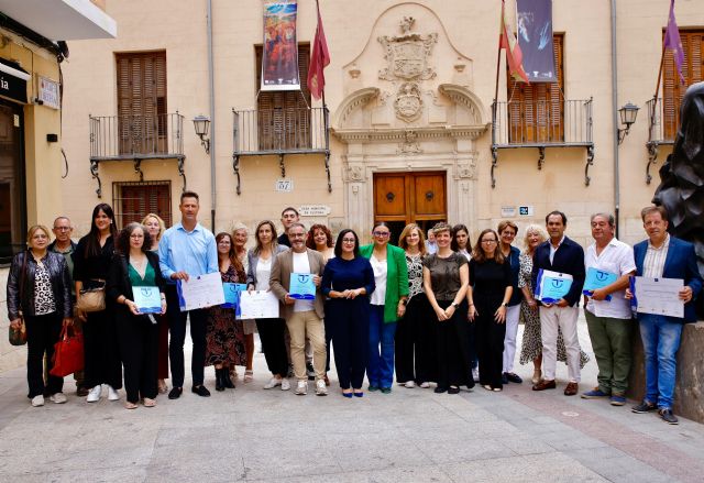 La Comunidad refuerza la calidad turística en Yecla con la entrega de los distintivos SICTED a seis servicios del municipio - 1, Foto 1
