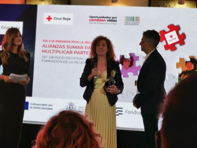 Cruz Roja premia al SEF por su compromiso con la inserción laboral de las personas en situación de vulnerabilidad - 1, Foto 1