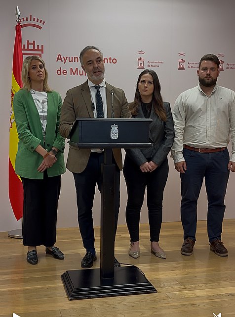 VOX: Por cada euro que recibe un murciano en ayudas directas, un extranjero recibe cinco - 1, Foto 1