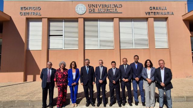 La Comunidad destaca la aportación de la Granja Docente Veterinaria a la formación y la investigación en sus 25 a&ntilde;os de funcionamiento - 2, Foto 2