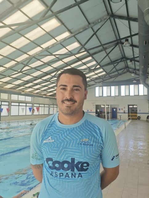 El Club de Natación Águilas refuerza su cuerpo técnico con la incorporación de Pablo Martínez Hernández y Laura Navarro Caparrós - 2, Foto 2