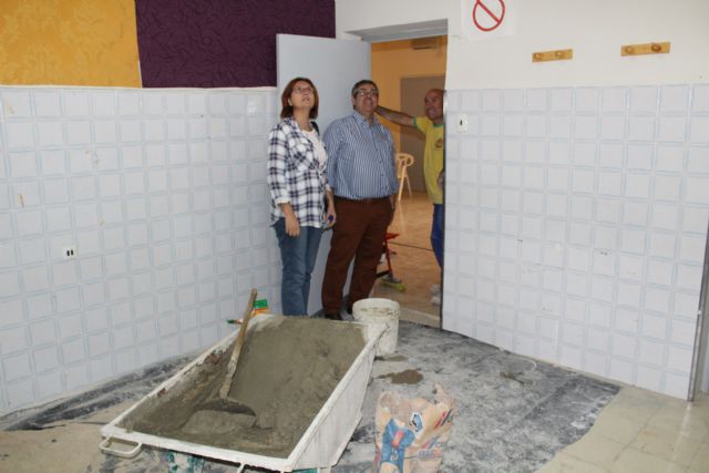 En marcha las obras del Centro Social El Alpicoz - 1, Foto 1