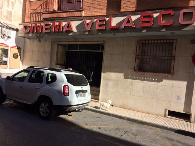 Tomorrow the "Cinema Velasco" reopens after ten years closed;, Foto 1