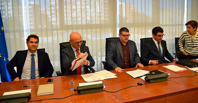 Cs arremete contra Industria por el incumplimiento de la enmienda para el traslado del Depósito Franco a Los Camachos - 1, Foto 1