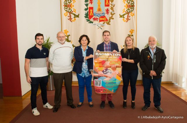 El Club Badminton Cartagena organiza un torneo benefico contra la Fibrosis Quistica - 1, Foto 1