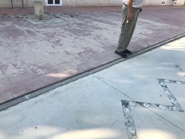 Cambiemos Murcia acusa a Cs y PP de presentar la iniciativa sobre libros de texto en un centro educativo que tienen abandonado - 2, Foto 2