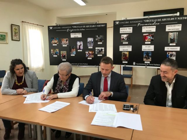 El Ayuntamiento de Torre Pacheco firma un Convenio de Colaboración con la Asociación Local de Pensionistas de Balsicas - 2, Foto 2