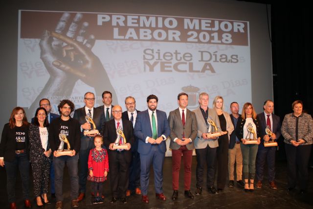 López Miras preside el acto de entrega de los Premios Siete Días, organizados por el periódico Siete Días Yecla - 1, Foto 1