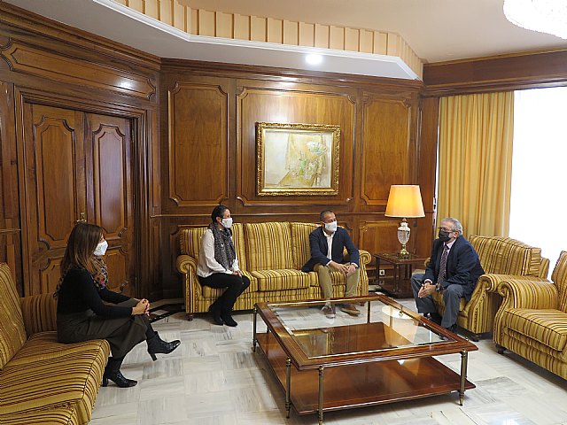 La Asamblea Regional se compromete a ayudar económicamente para cumplir los sueños de los pacientes de la Ambulancia del Deseo - 1, Foto 1