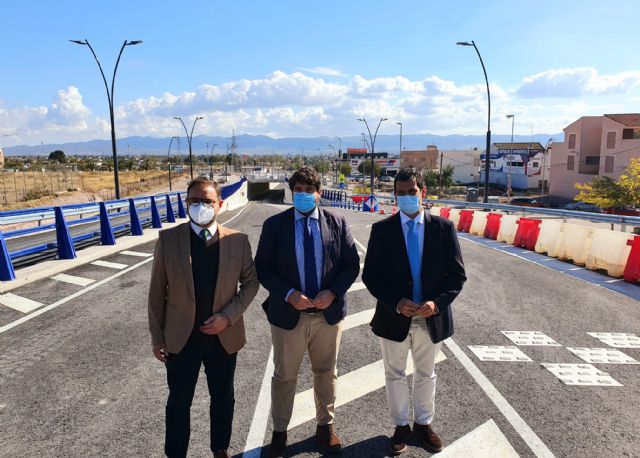 El alcalde destaca que la primera fase del paso inferior de San Antonio, inaugurada hoy, supondrá un alivio muy importante para el tráfico de Lorca y de toda la Comarca - 1, Foto 1