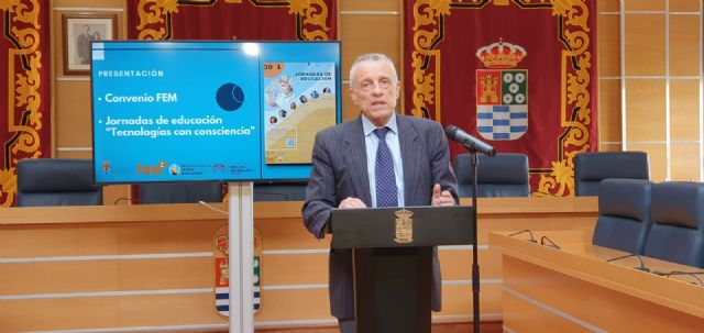 El Ayuntamiento de Molina de Segura y la FEM organizan las Jornadas de Educación Tecnologías con Consciencia los días 30 de noviembre y 1 de diciembre, en el marco del Día Internacional de las Ciudades Educadoras - 2, Foto 2