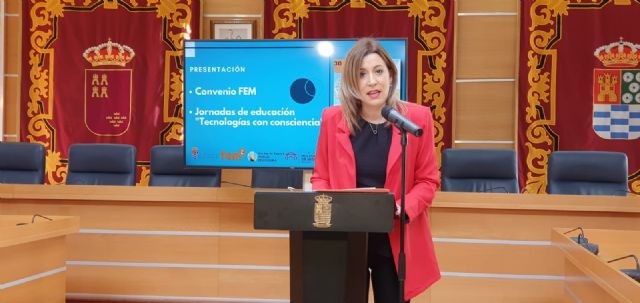 El Ayuntamiento de Molina de Segura y la FEM organizan las Jornadas de Educación Tecnologías con Consciencia los días 30 de noviembre y 1 de diciembre, en el marco del Día Internacional de las Ciudades Educadoras - 3, Foto 3