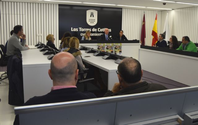 Las Torres de Cotillas se calzará los patines para ayudar en su lucha a un niño con leucemia - 2, Foto 2