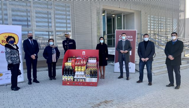 La Fundación Camino de la Cruz recaudará una tonelada de alimentos para Cáritas del Noroeste - 1, Foto 1