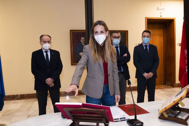 Esther Nevado Doblas toma posesión como vocal del Consejo Social de la Universidad de Murcia - 1, Foto 1