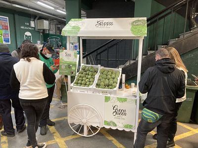 Green Queen F1 “enamora” en Mercamadrid y Mercabarna - 2, Foto 2