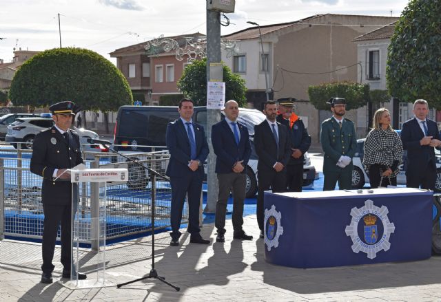 Las Torres de Cotillas estrena el acto de izado de la bandera de España el día de la patrona de la Policía Local - 2, Foto 2