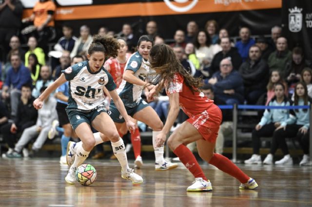 Reparto de puntos en un partido frenético entre STV y Futsi - 4, Foto 4