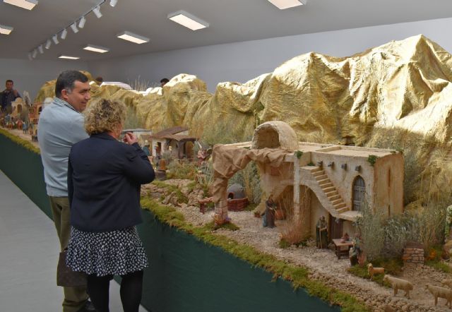 La Navidad de Las Torres de Cotillas ya disfruta de su Belén municipal - 3, Foto 3